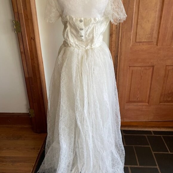VINTAGE HANDMADE 1959 Princess Empire Waist Satin Lace Wedding Dress Small - Picture 10 of 17